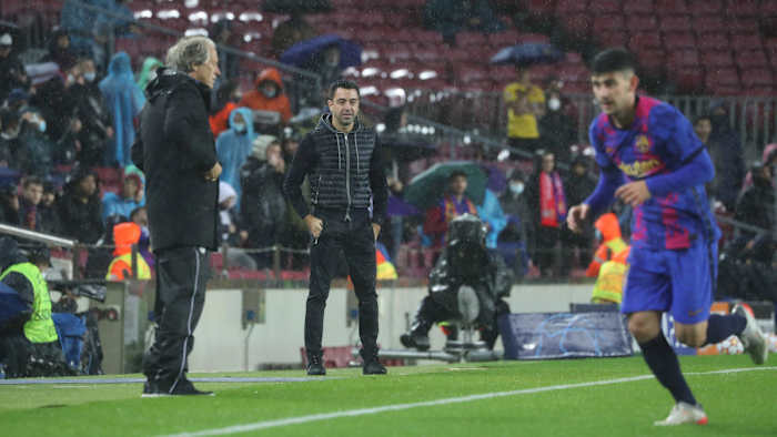 Xavi and Barcelona draw Benfica in Champions League